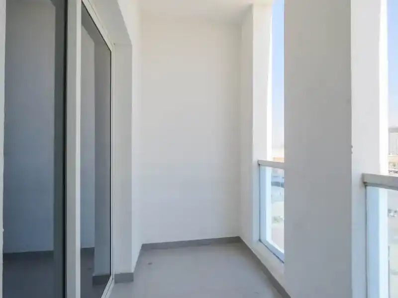 OBS 505 2BHK BLN (22)